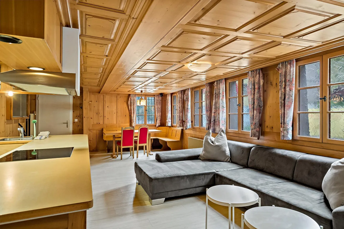 3.5 room apartment furnished - Photo 3 of 9