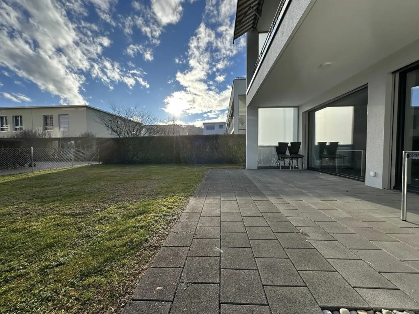 Great office spaces with WC, terrace, garden share, and parking space - Photo 7 of 11