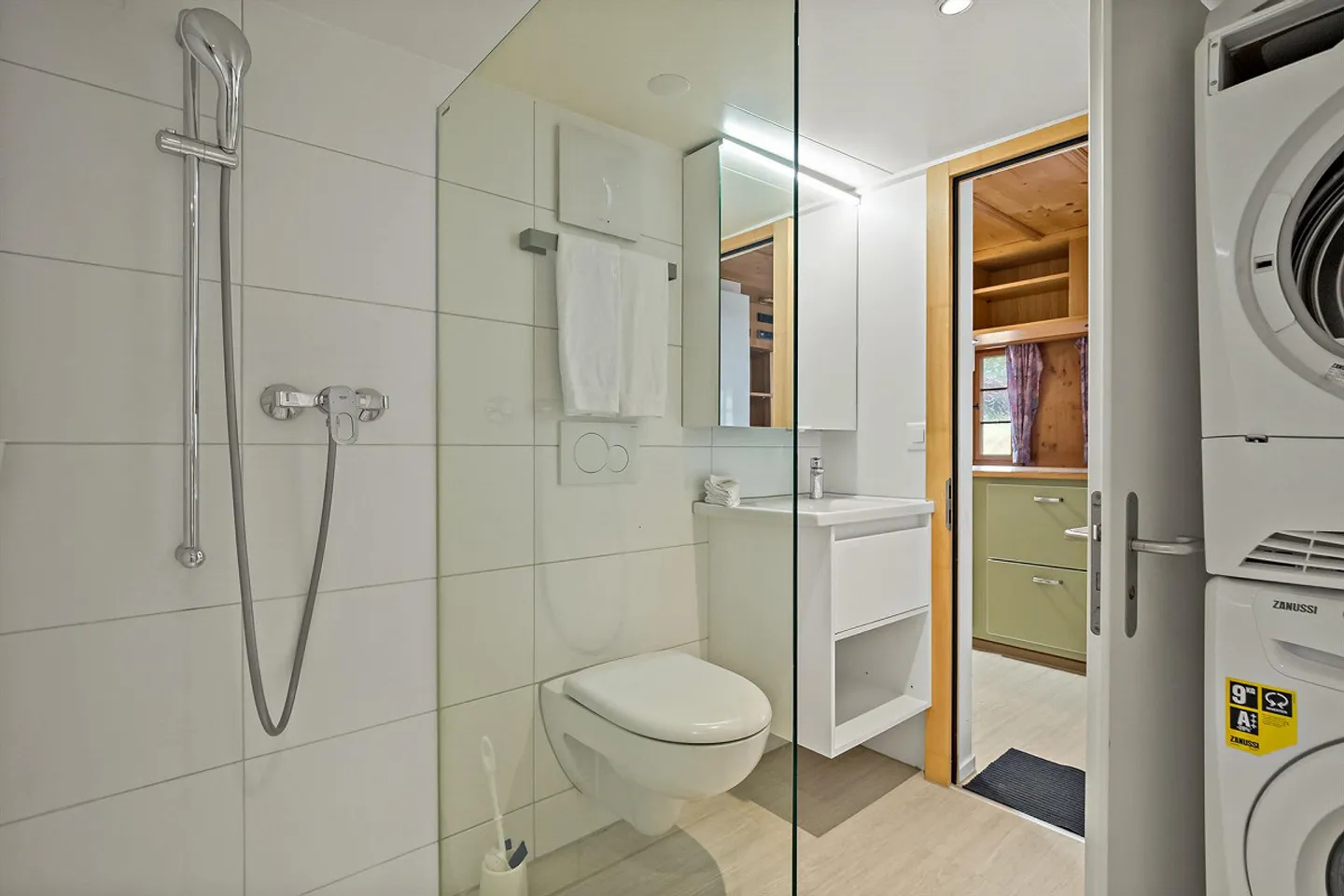 3.5 room apartment furnished - Photo 9 of 9