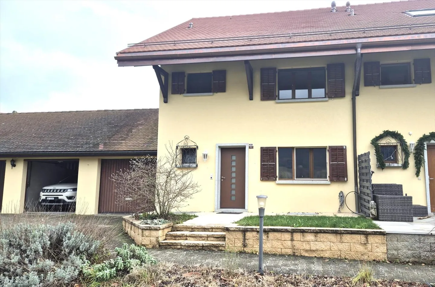 Charming house for rent in Chéserex - Photo 1 of 13