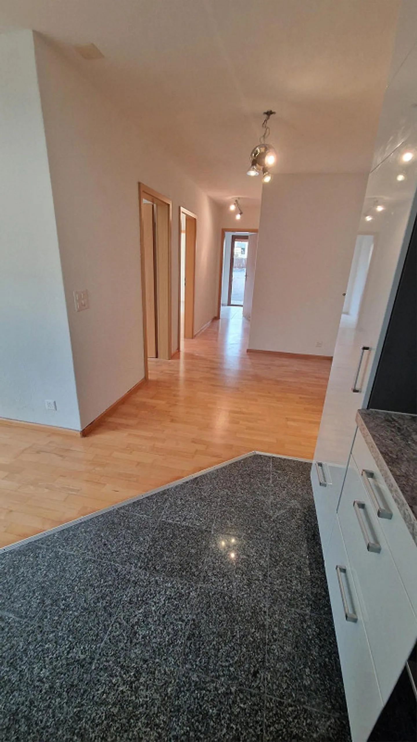 Charmante Wohnung mit Garten - Foto 14 von 27