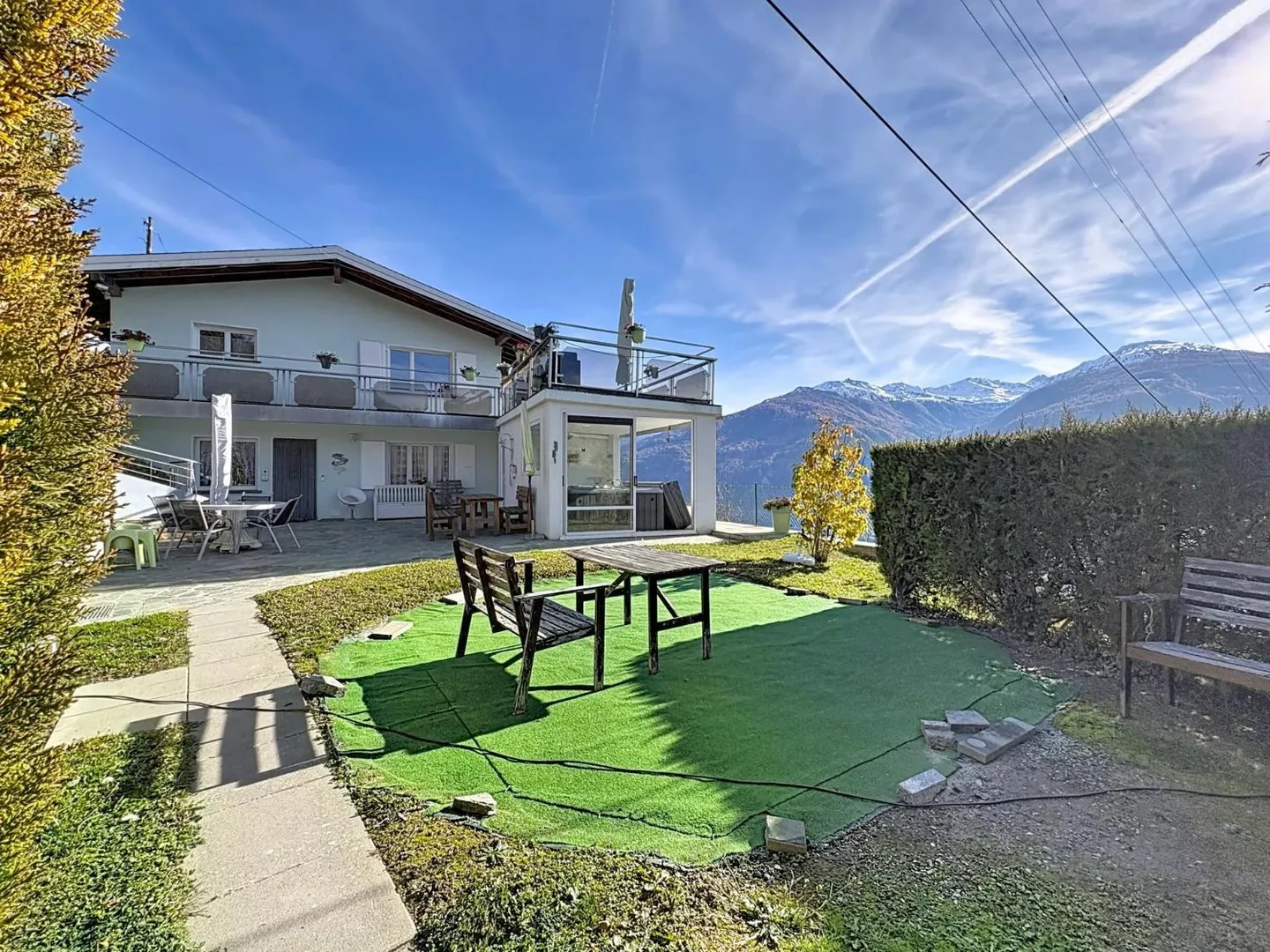 Villa spaziosa, vista panoramica e jacuzzi - Foto 9 di 13