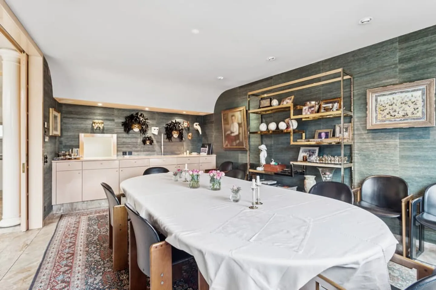 Splendida casa a schiera di 10 stanze con appartamento in affitto - Foto 4 di 9