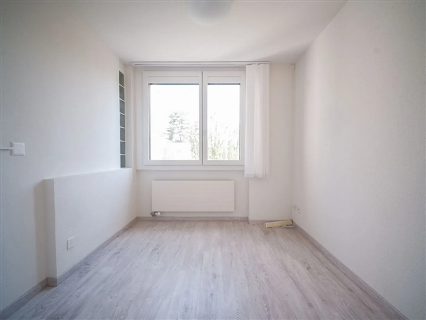 Exclusive End Row House with Private Spa - Photo 12 of 13