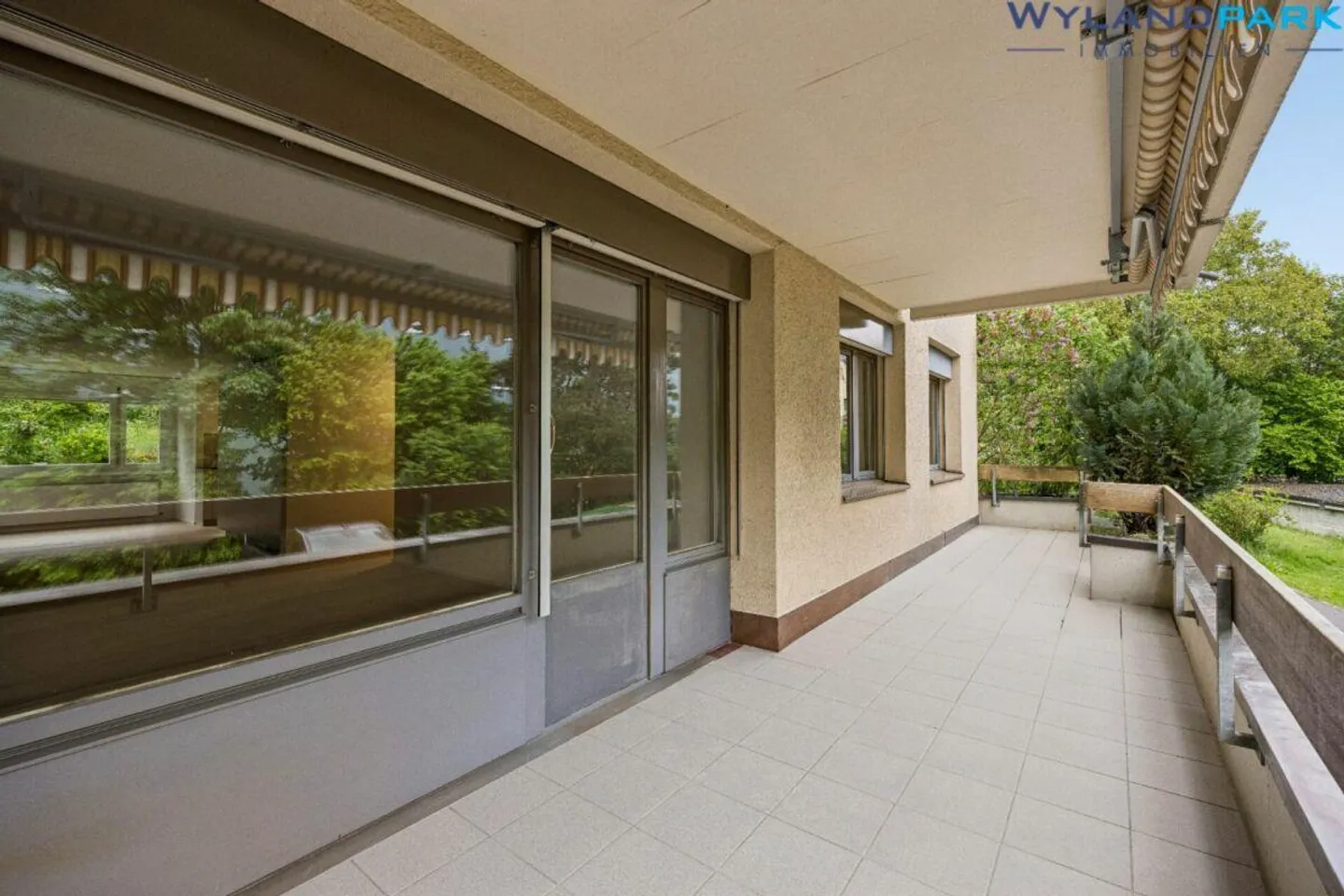 sanierte 4.0-Zimmerwohnung mit grossem Balkon an zentraler Lage (HP) - Photo 17 sur 25