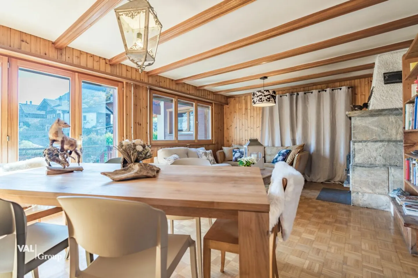 Authentizität und Süße des Lebens im Herzen von Euseigne für diese 6.5-Zimmer-Wohnung - Foto 2 von 19