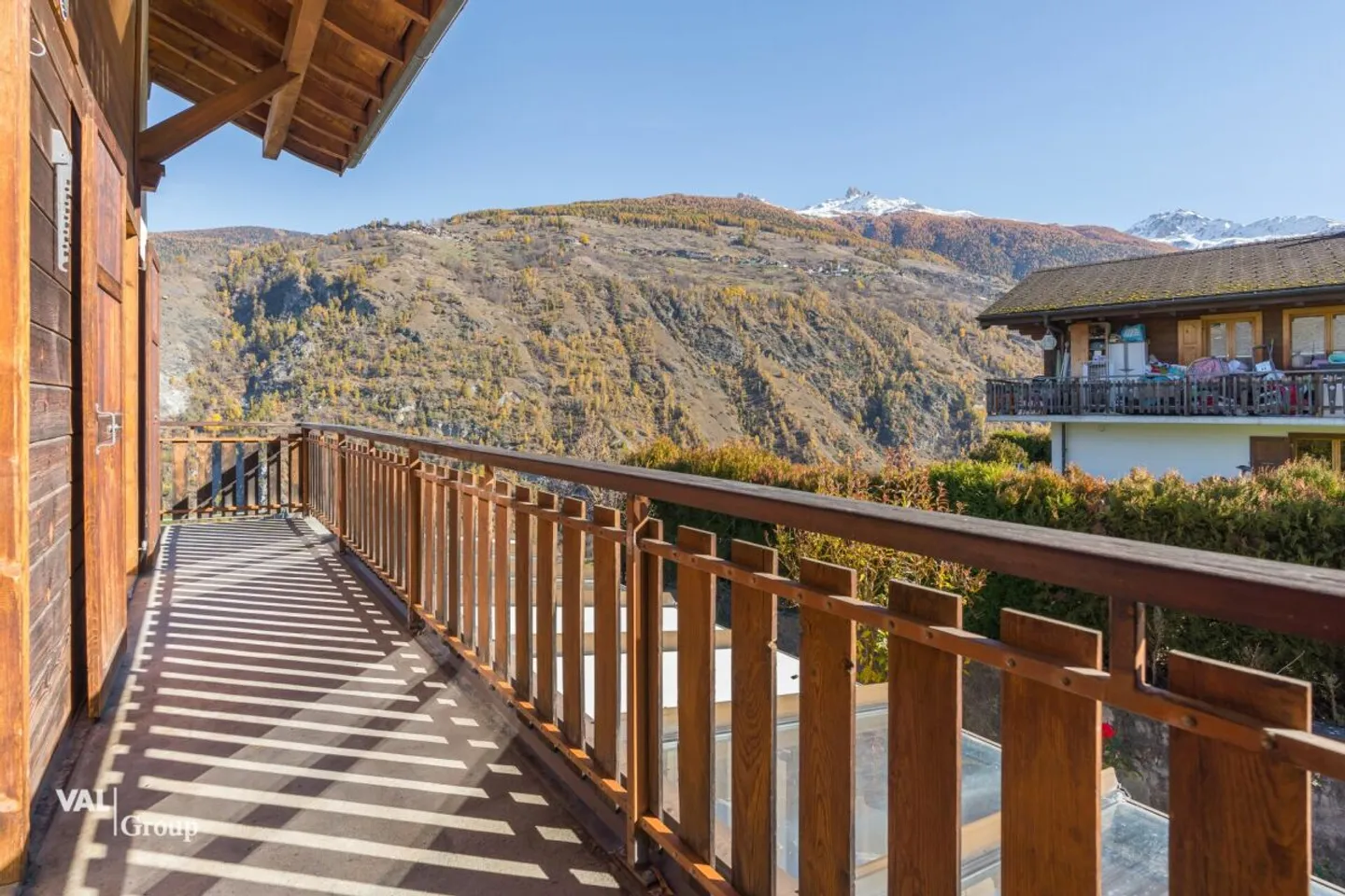 Authentizität und Süße des Lebens im Herzen von Euseigne für diese 6.5-Zimmer-Wohnung - Foto 4 von 19