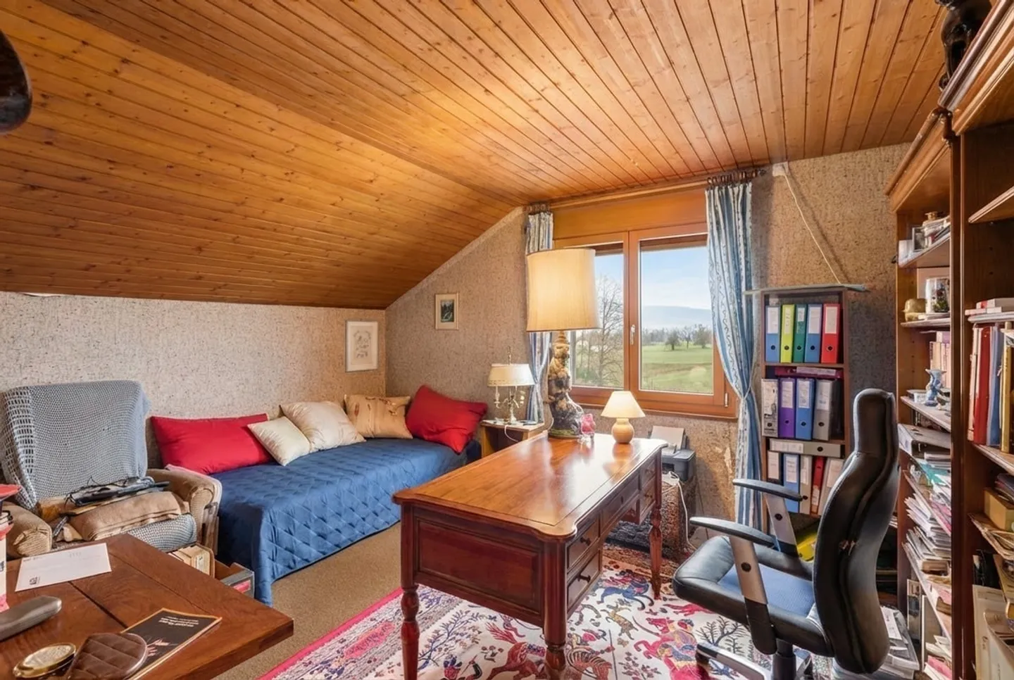 Rare villa individuelle avec studio indépendant &amp; vaste jardin - Photo 12 sur 17