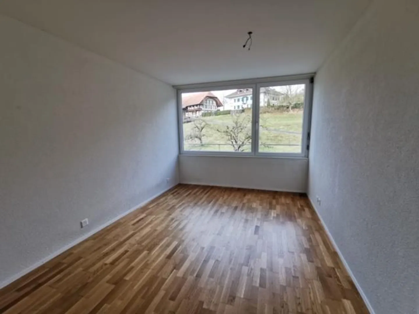 Helle Wohnung mit Balkon - Foto 7 von 7
