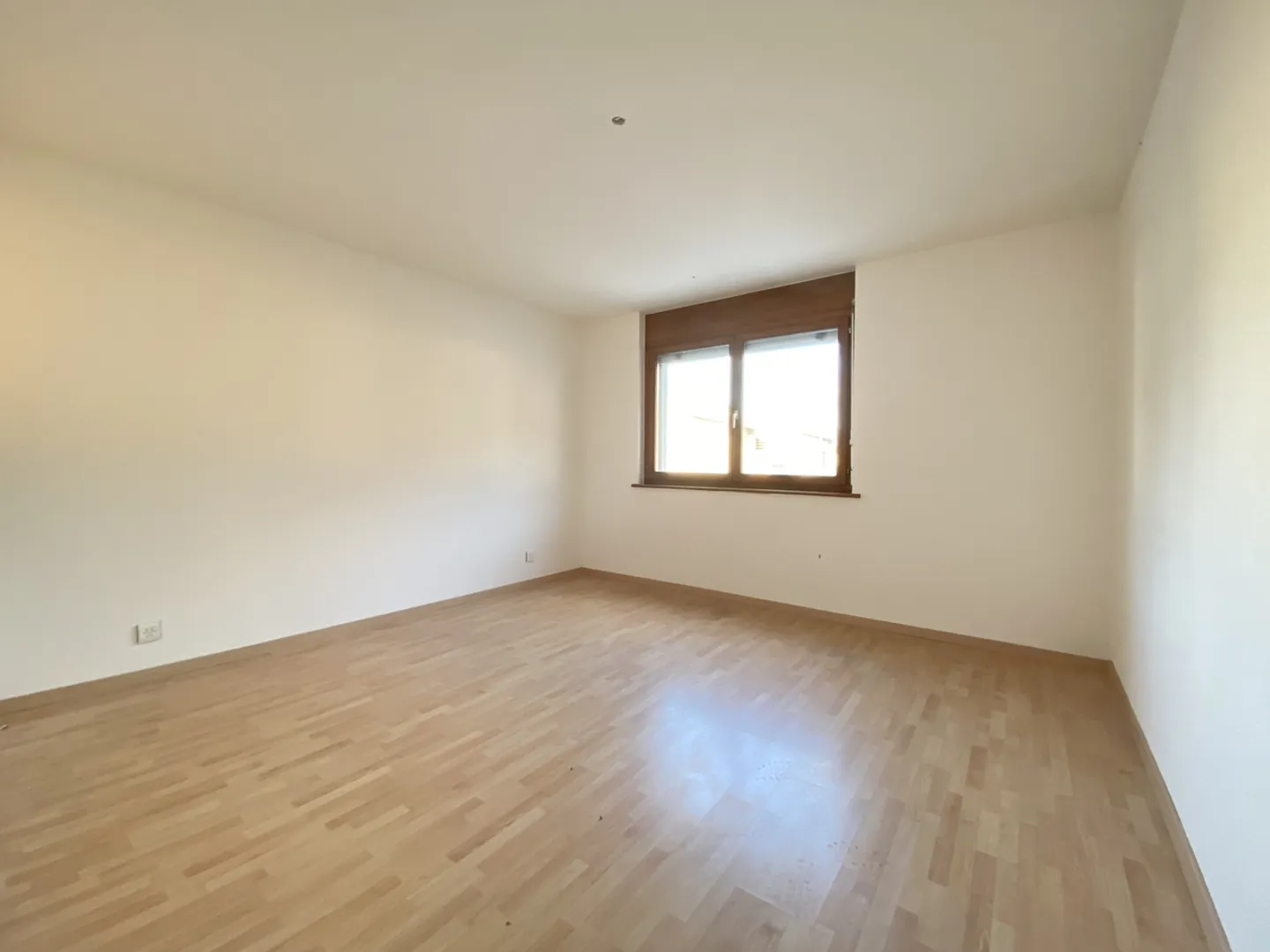 Apartment for rent - Photo 4 of 7