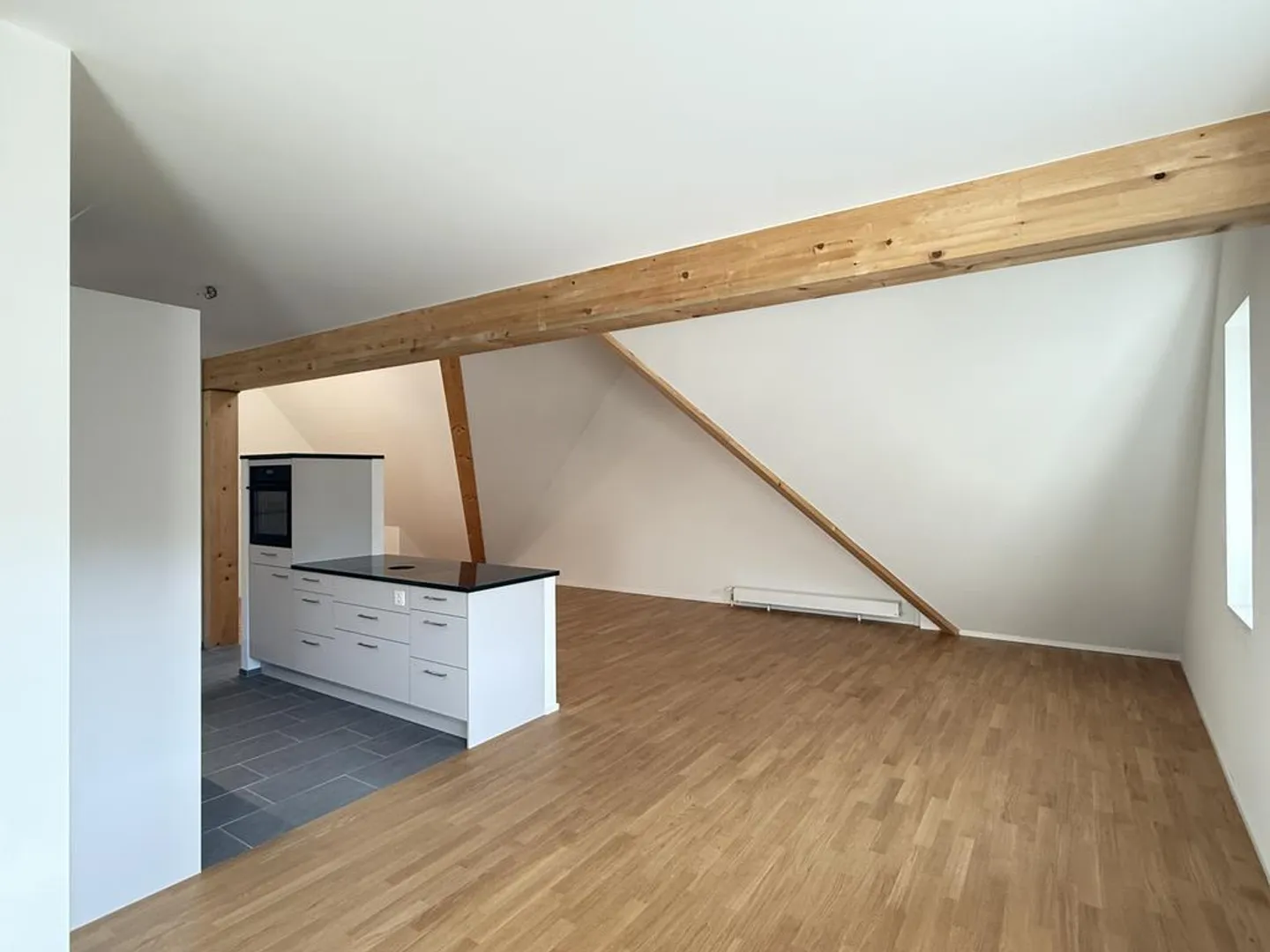 Appartamento di nuova costruzione in un ensemble di castelli storici, a 20 min da Basilea - Foto 6 di 11