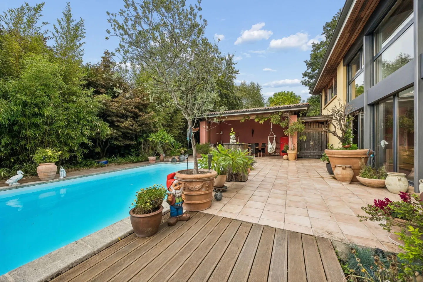 Wunderschöne Villa mit Schwimmbad und exklusiver Master-Suite - Foto 18 von 27