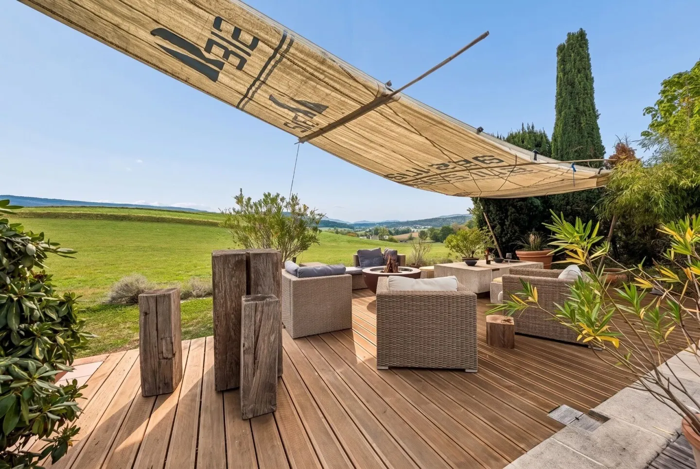 Wunderschöne Villa mit Schwimmbad und exklusiver Master-Suite - Foto 24 von 27