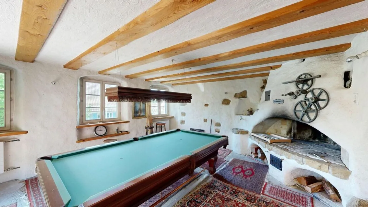 Casa Unica con Officina - Foto 1 di 31