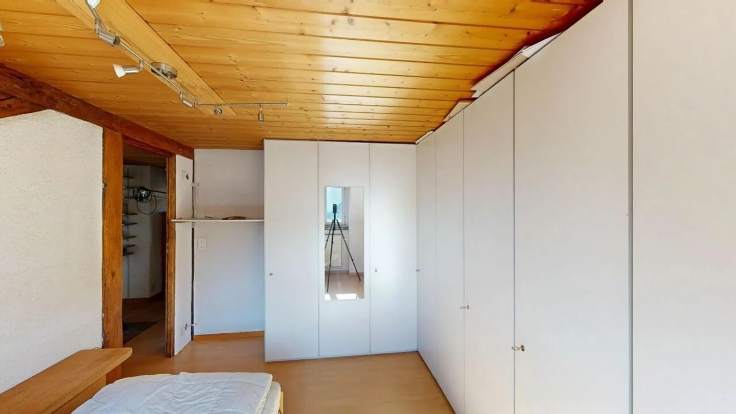 Casa Unica con Officina - Foto 14 di 31