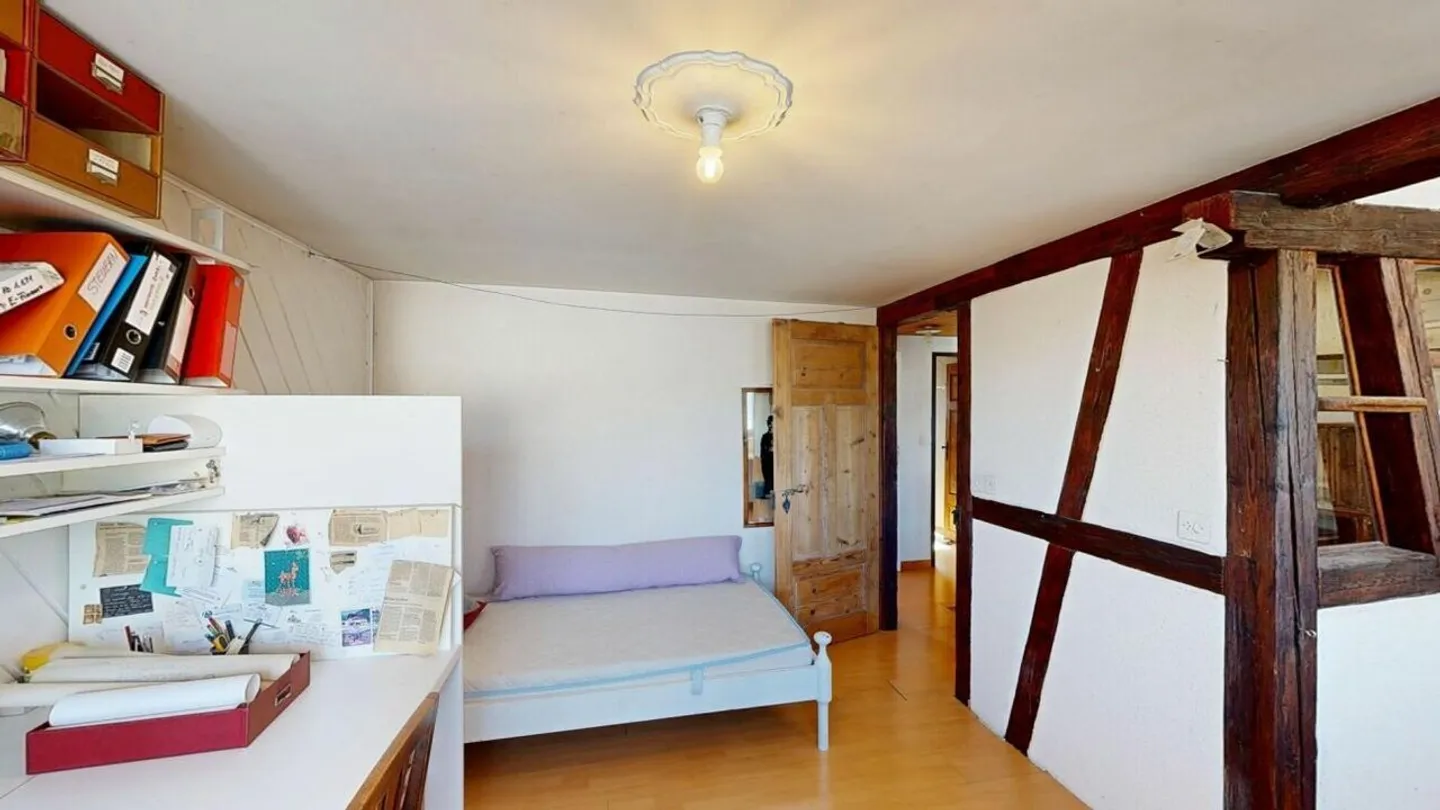 Casa Unica con Officina - Foto 15 di 31