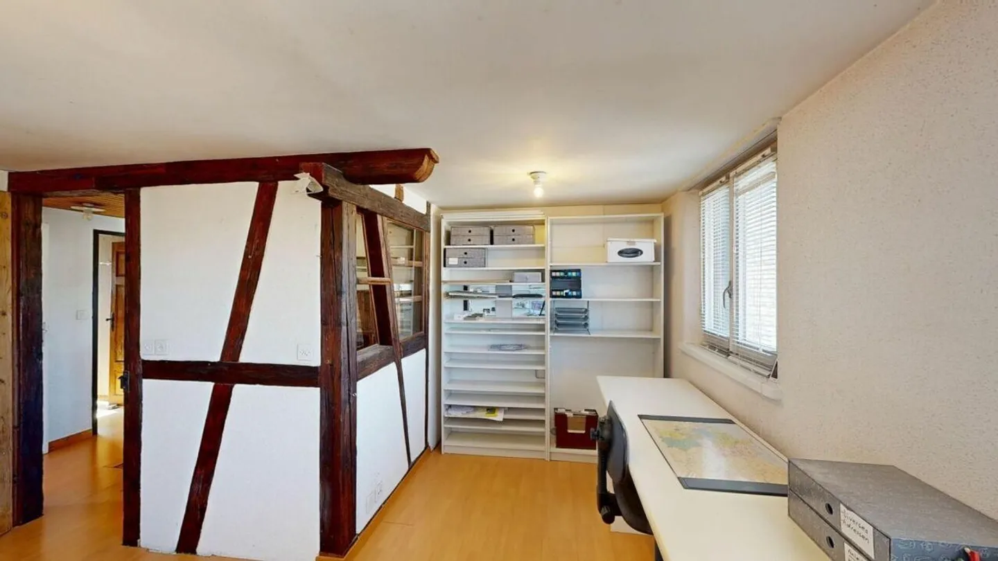 Casa Unica con Officina - Foto 16 di 31