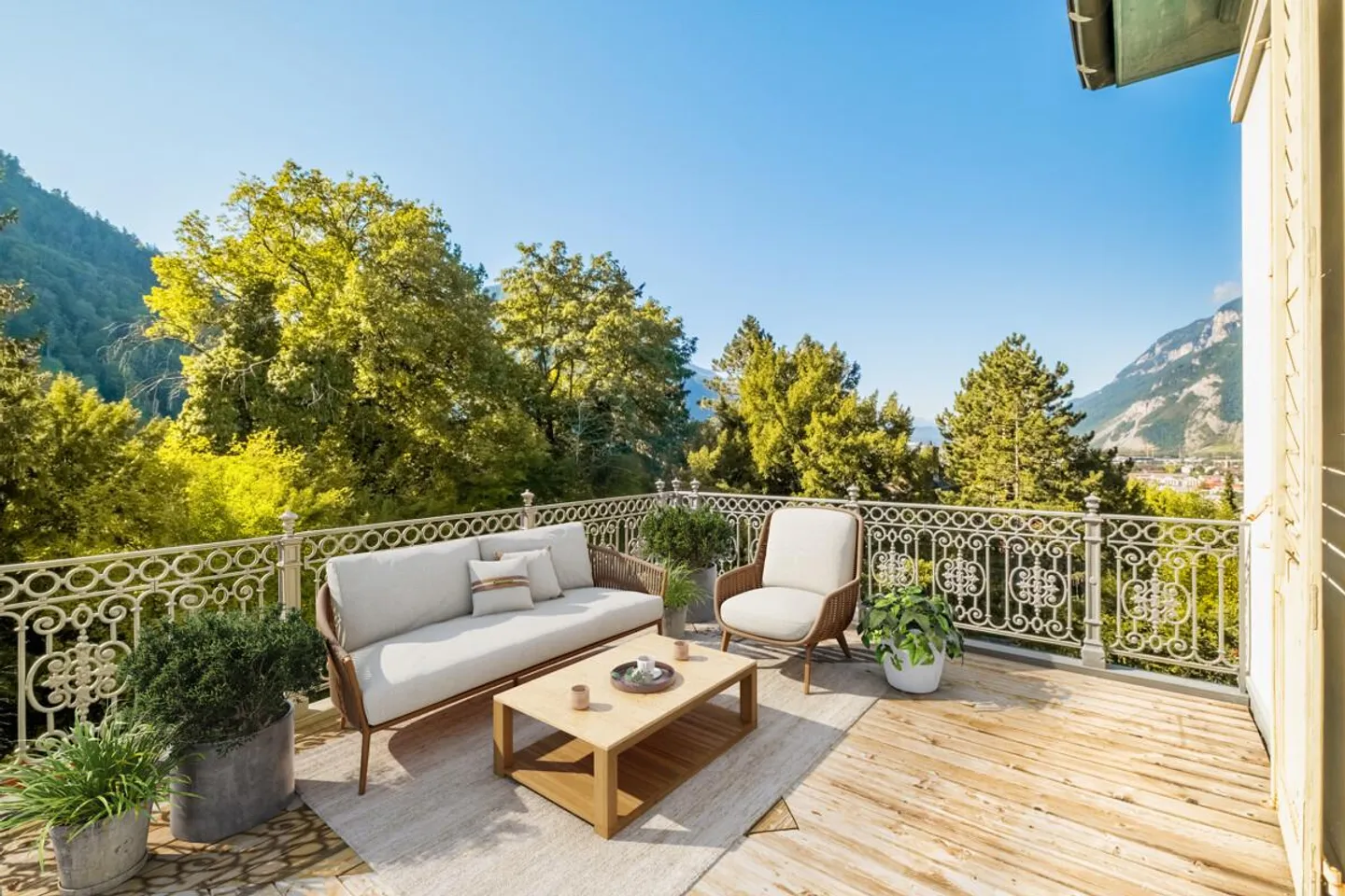 Chur : Villa représentative avec grand jardin et terrain à bâtir - Photo 4 sur 5