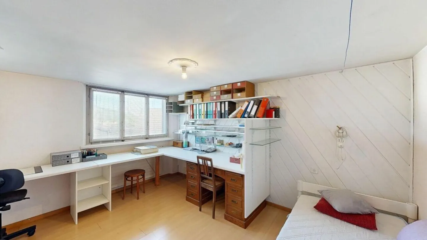 Casa Unica con Officina - Foto 17 di 31