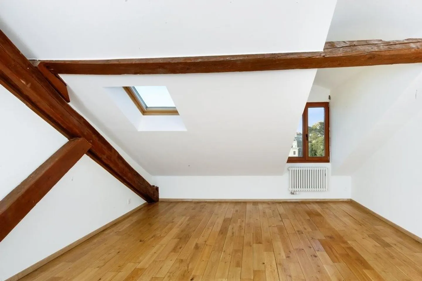 Rent without deposit - Bright apartment in the city center - Photo 5 of 7