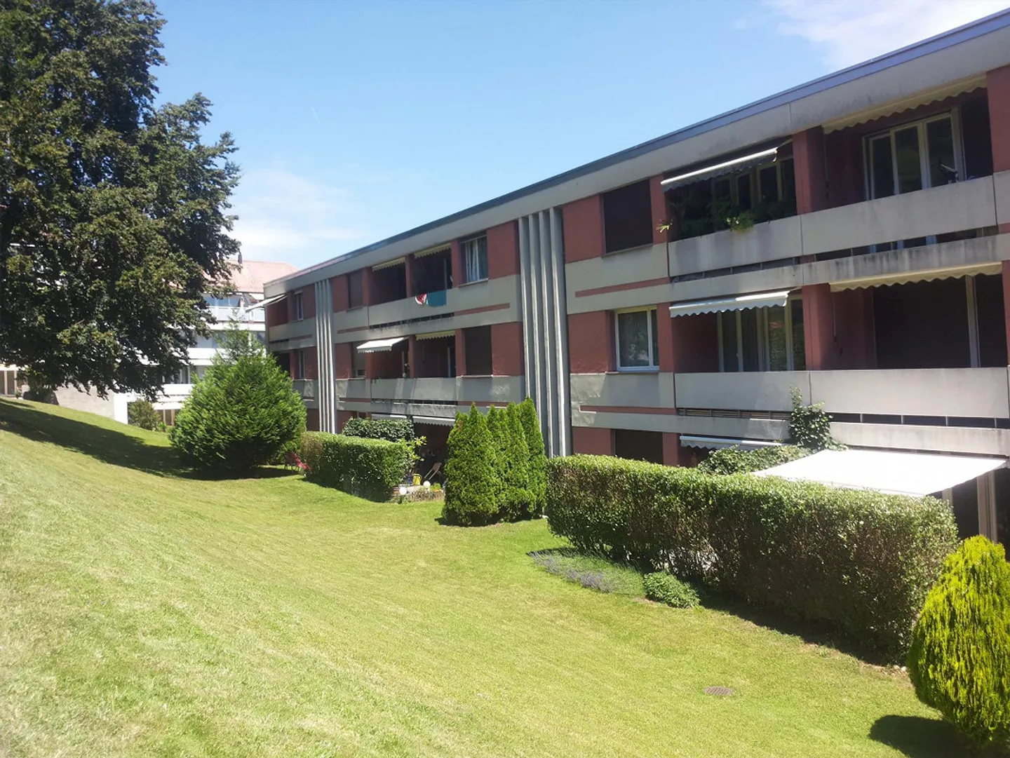 Limité : Appartement ensoleillé avec vue - Photo 1 sur 7