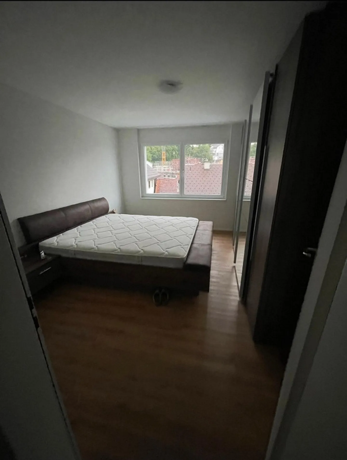 Modernes Apartment in ruhiger Lage - Foto 2 von 8