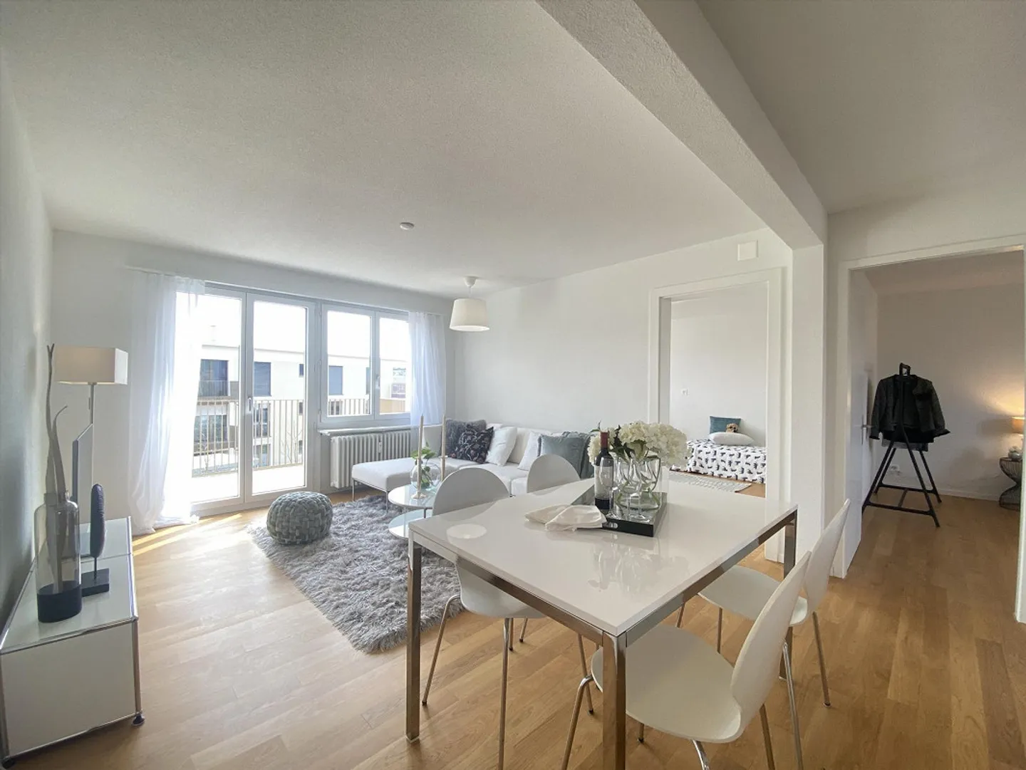 Appartement Charmant dans un Endroit Calme - Photo 3 sur 5