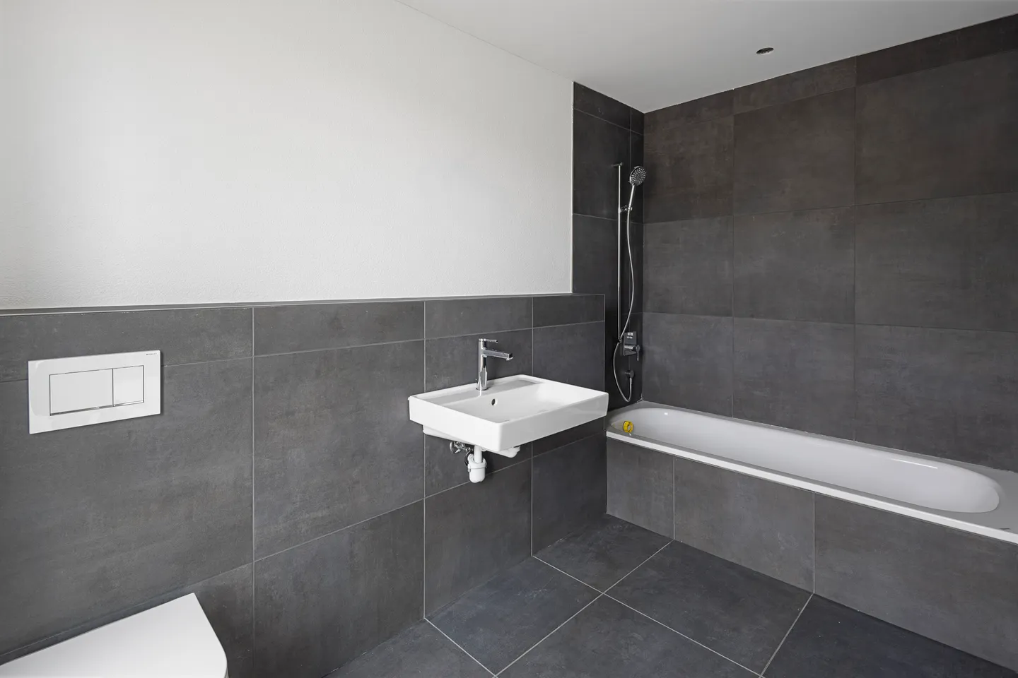 Appartamento in vendita - Foto 8 di 10