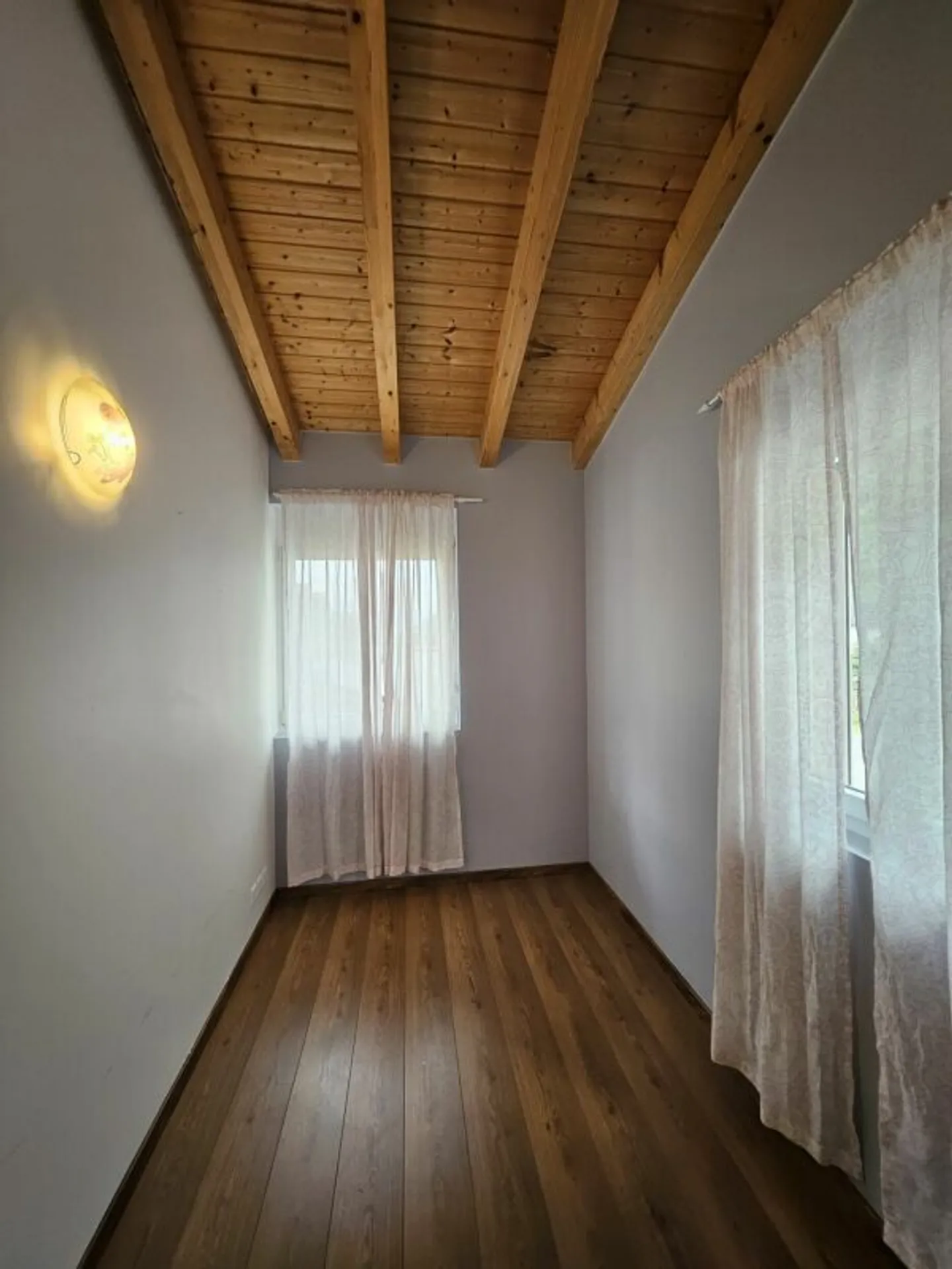 Appartement spacieux 5.5 pièces - Photo 7 sur 12