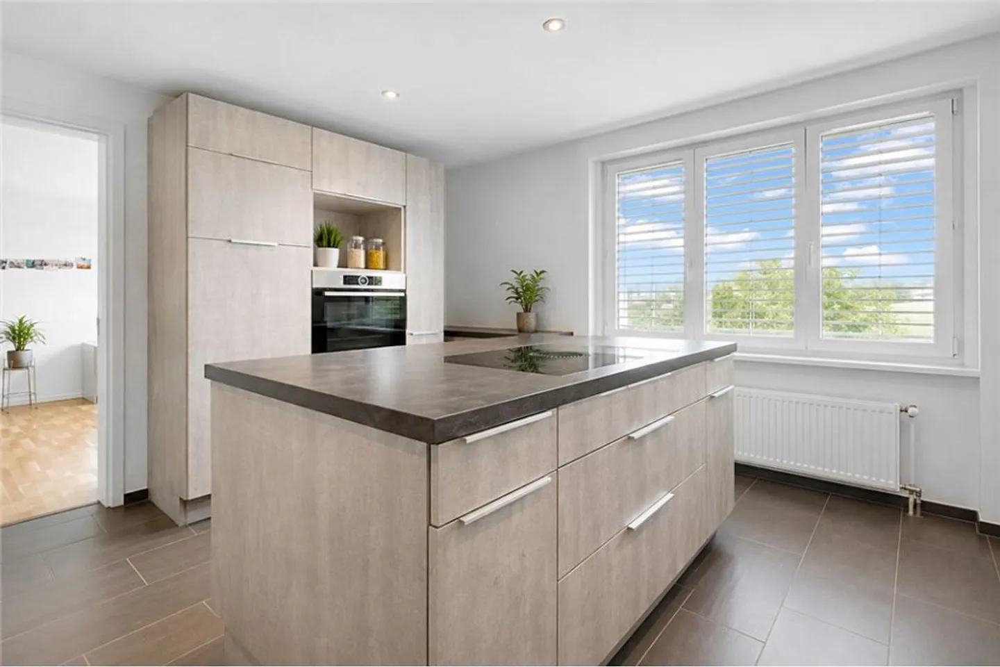 Geräumige Wohnung mit Seesicht - Foto 7 von 13