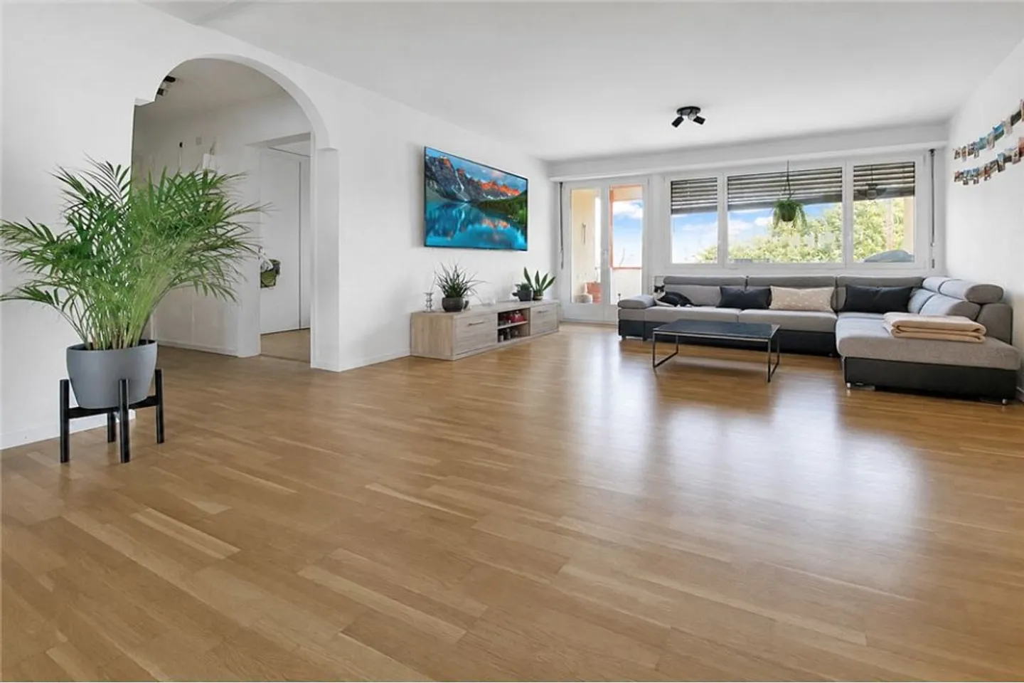 Geräumige Wohnung mit Seesicht - Foto 5 von 13
