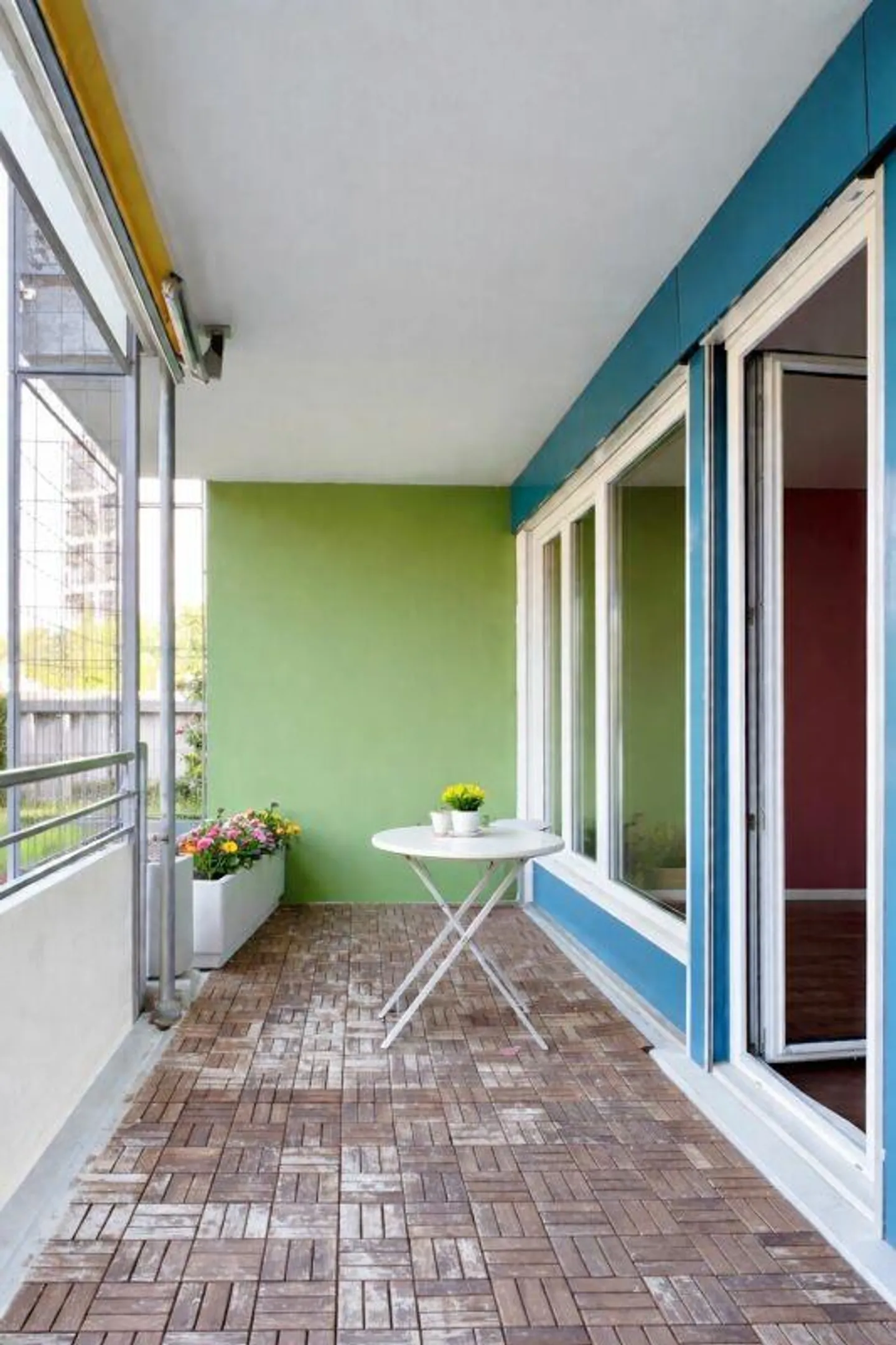 Condominium ensoleillé de 3,5 pièces avec balcon, cave et place de parking - Photo 16 sur 25