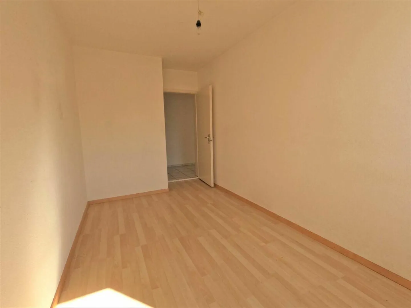 Familienwohnung zum guten Preis-Leistungs-Verhältnis in St. Gallen mit neuem Bad - Foto 5 von 10