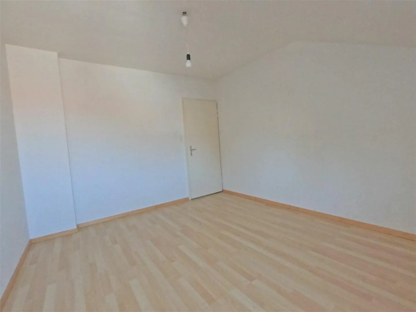 Familienwohnung zum guten Preis-Leistungs-Verhältnis in St. Gallen mit neuem Bad - Foto 8 von 10