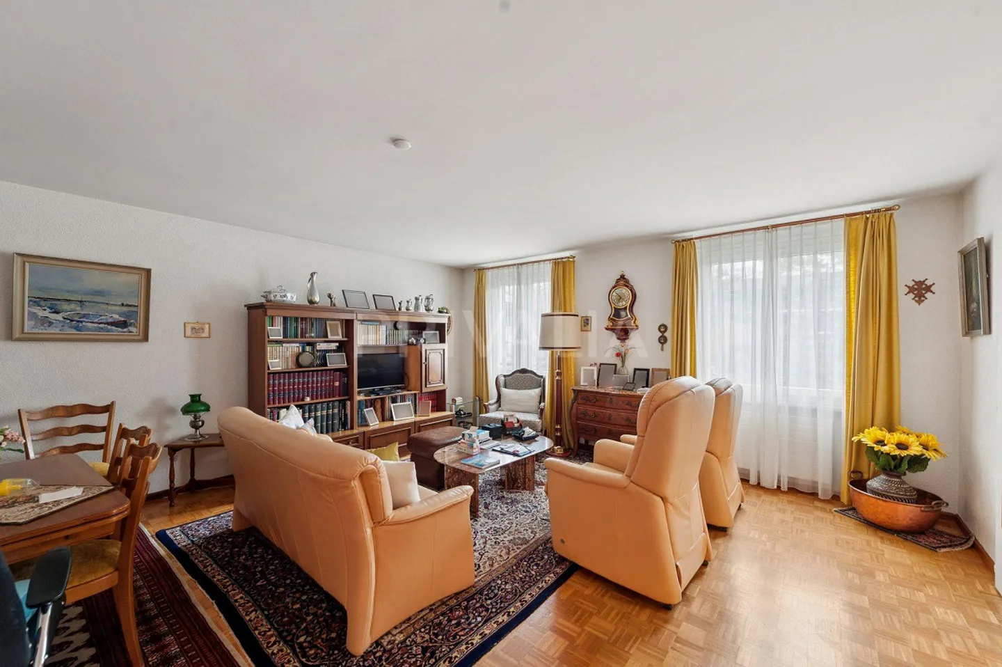 Exclusif - Appartement spacieux de 6 pièces à Collonge-Bellerive - Photo 1 sur 4