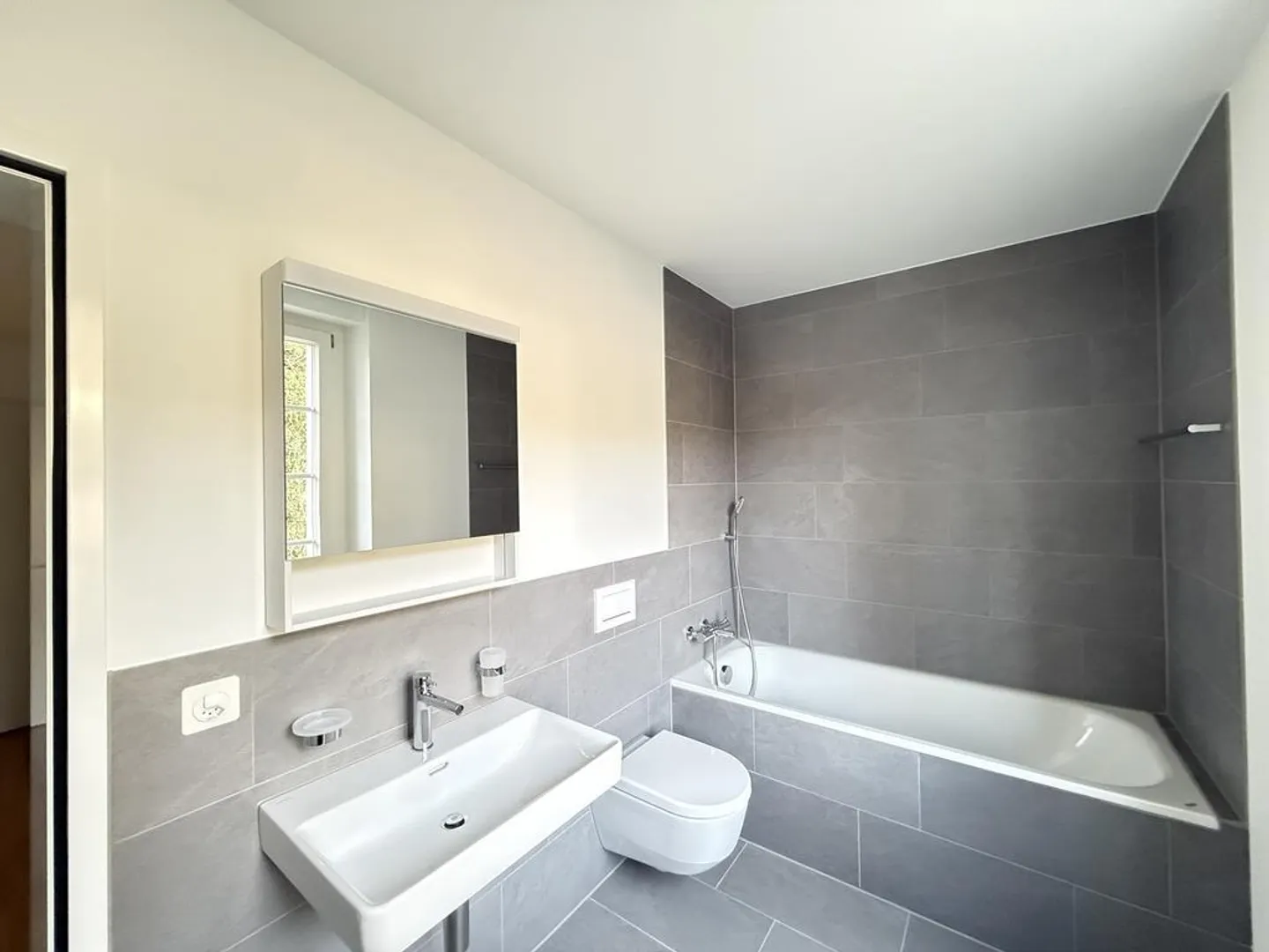 Prima locazione presso il castello di Zwingen - Per coppie, condivisione o da soli - Foto 7 di 10