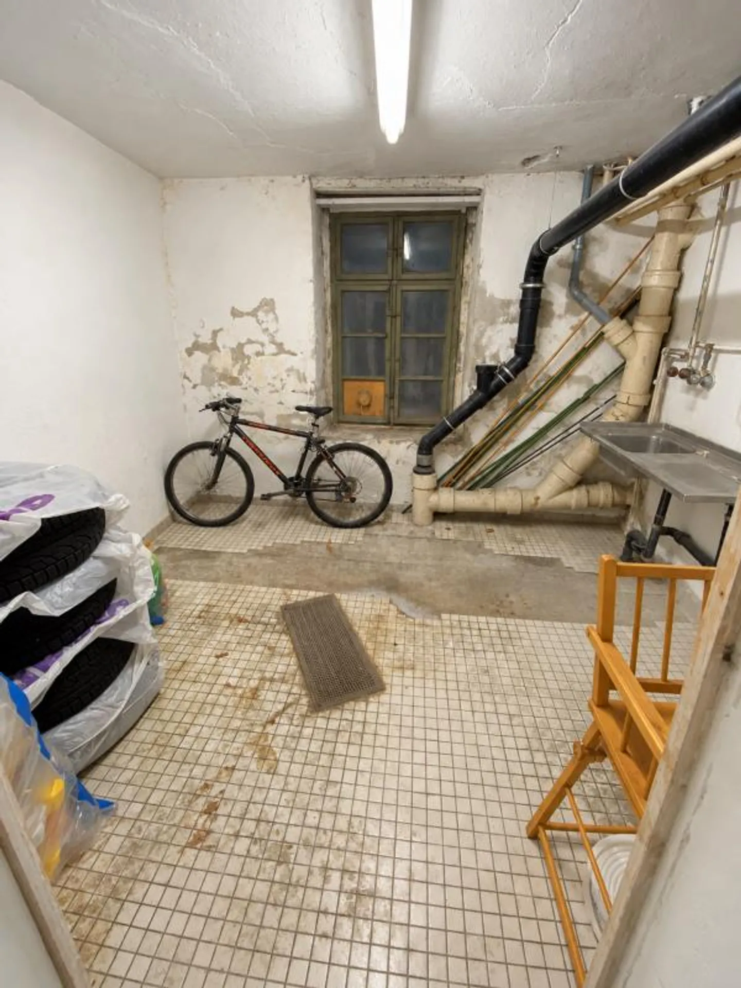 Magazzino / Ripostiglio nel seminterrato - Foto 1 di 1