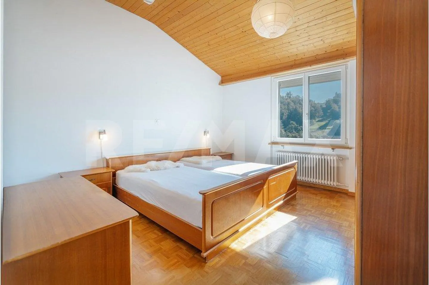 Charmantes Familienhaus mit Garten - Foto 11 von 13