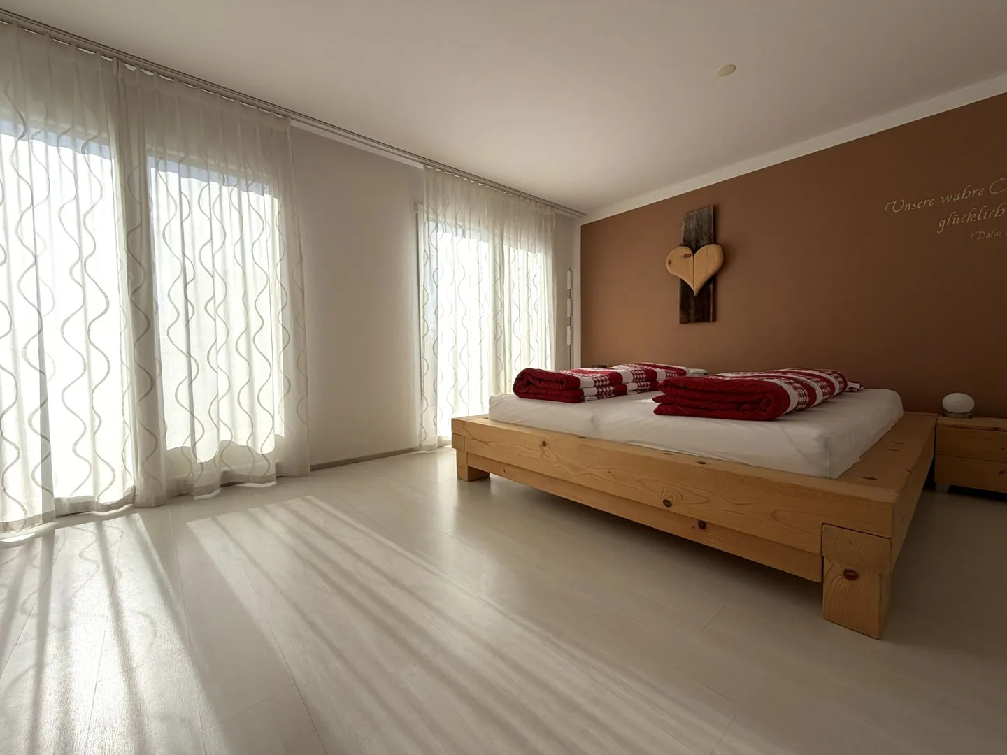 Semi-detached house for sale in a prime location - Photo 10 of 21