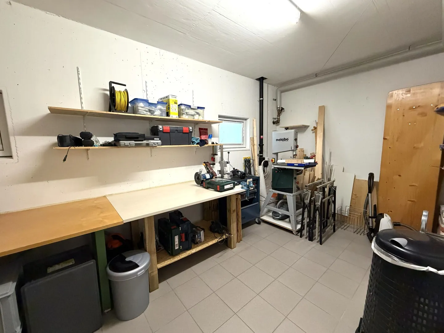 Semi-detached house for sale in a prime location - Photo 18 of 21