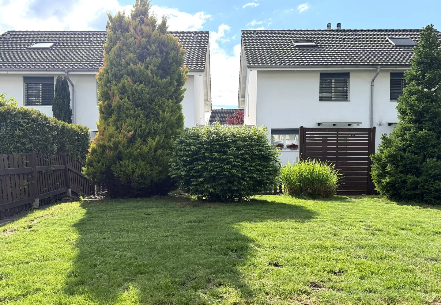 Semi-detached house for sale in a prime location - Photo 19 of 21
