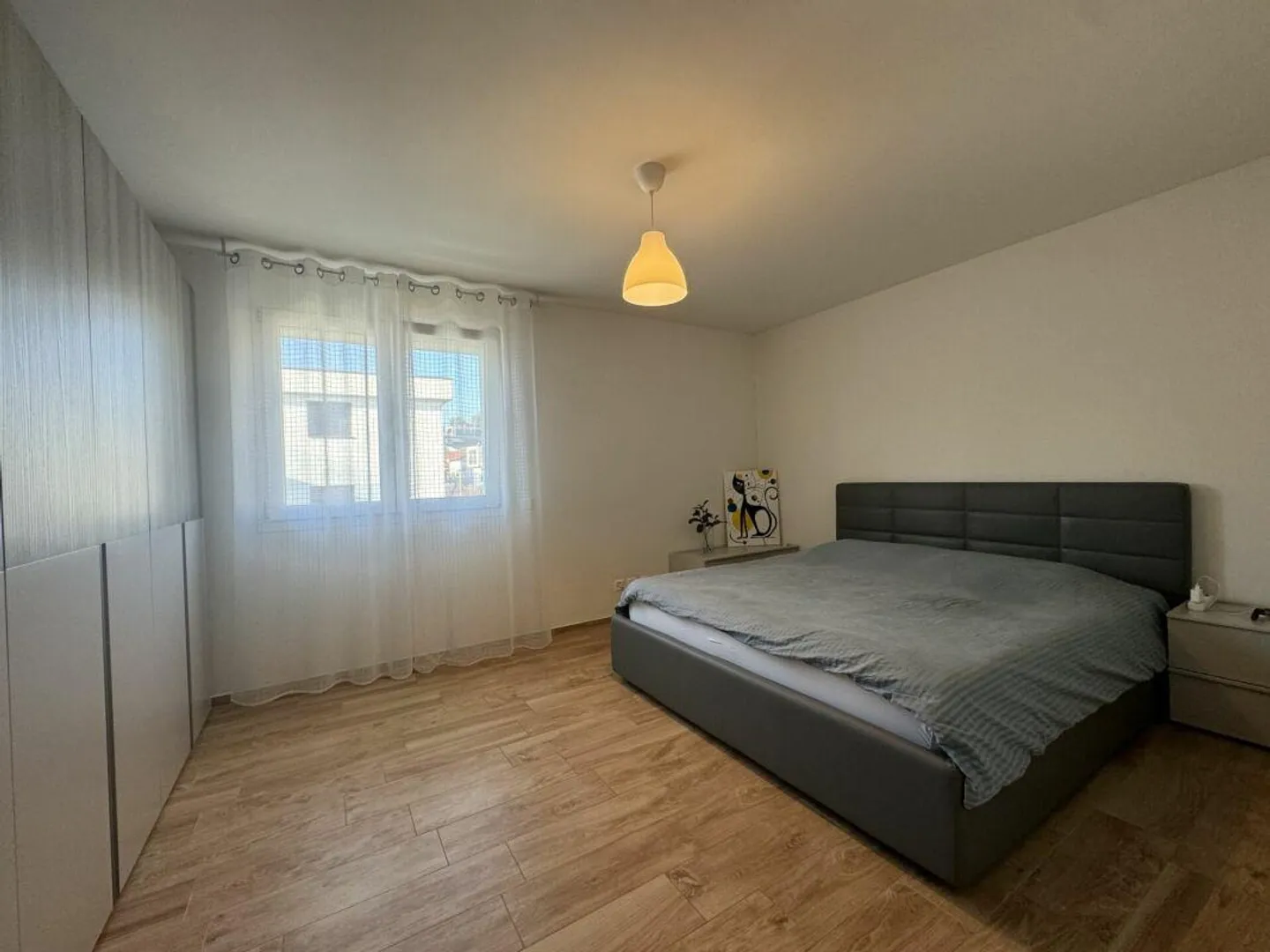 Spacious and modern 3.5 room apartment - Photo 3 of 4