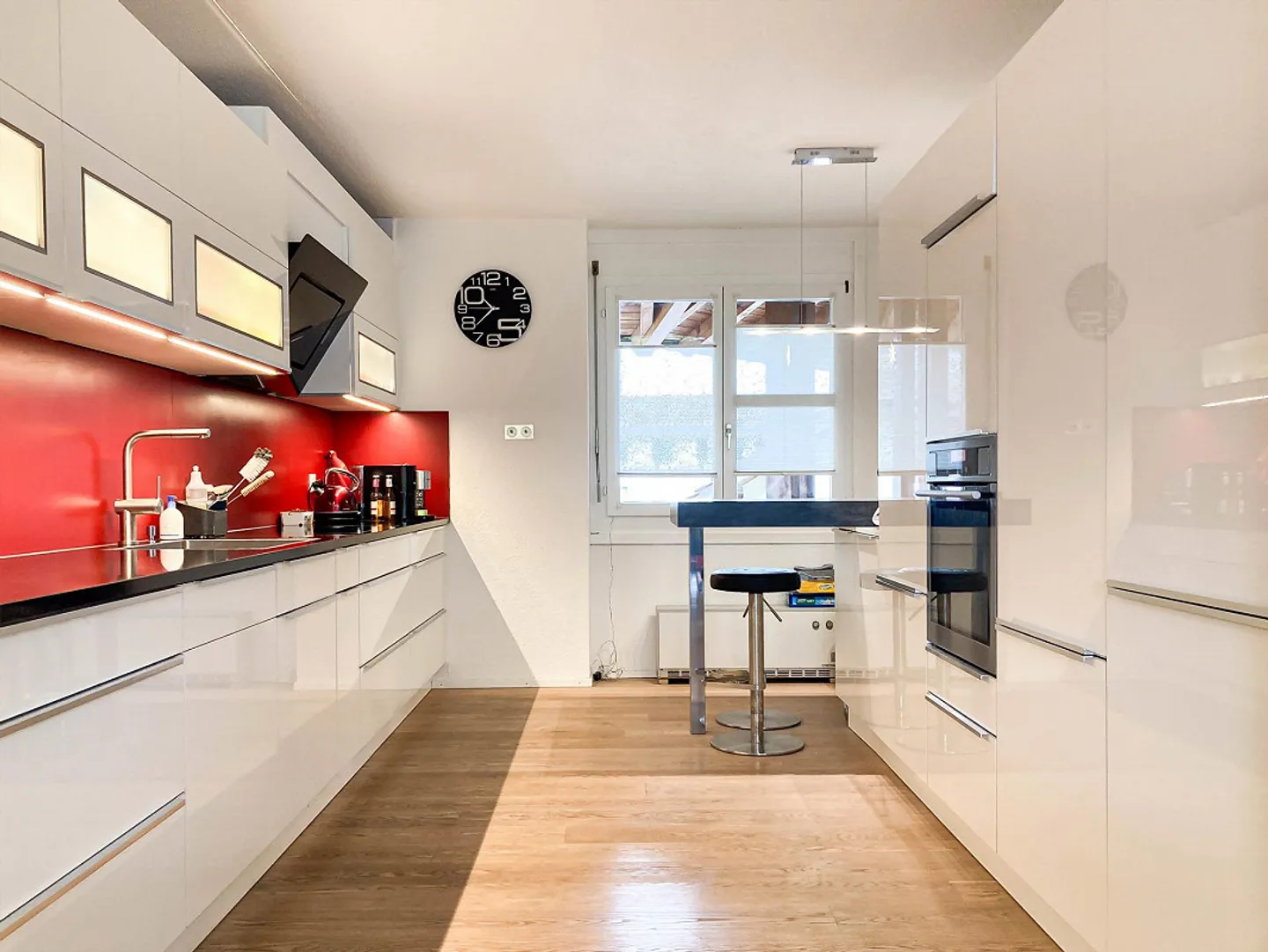 Family-friendly 5.5 room maisonette apartment - Photo 1 of 14
