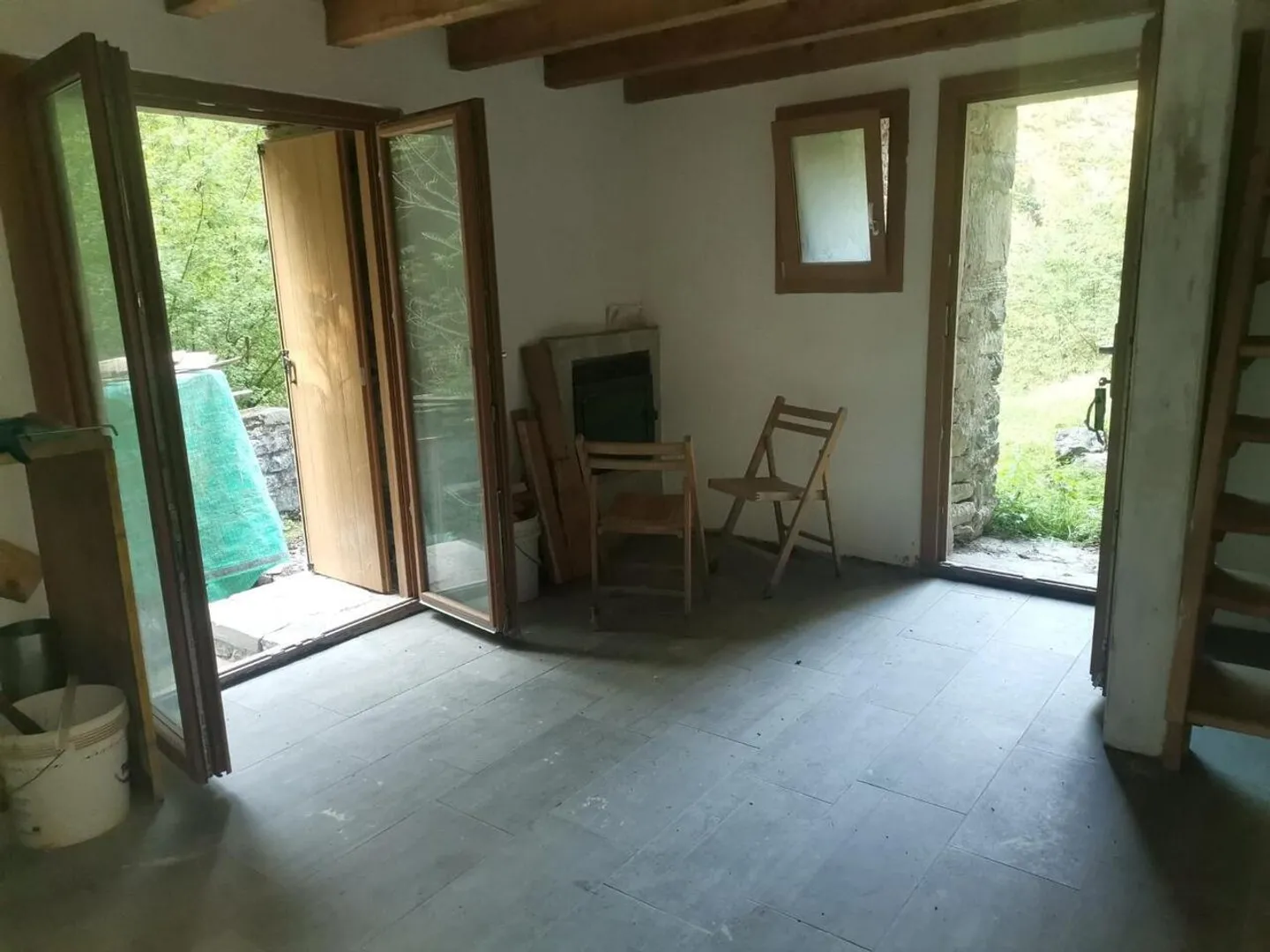 Rustico di 2 locali con terreno ed accesso al fiume - Foto 6 di 13