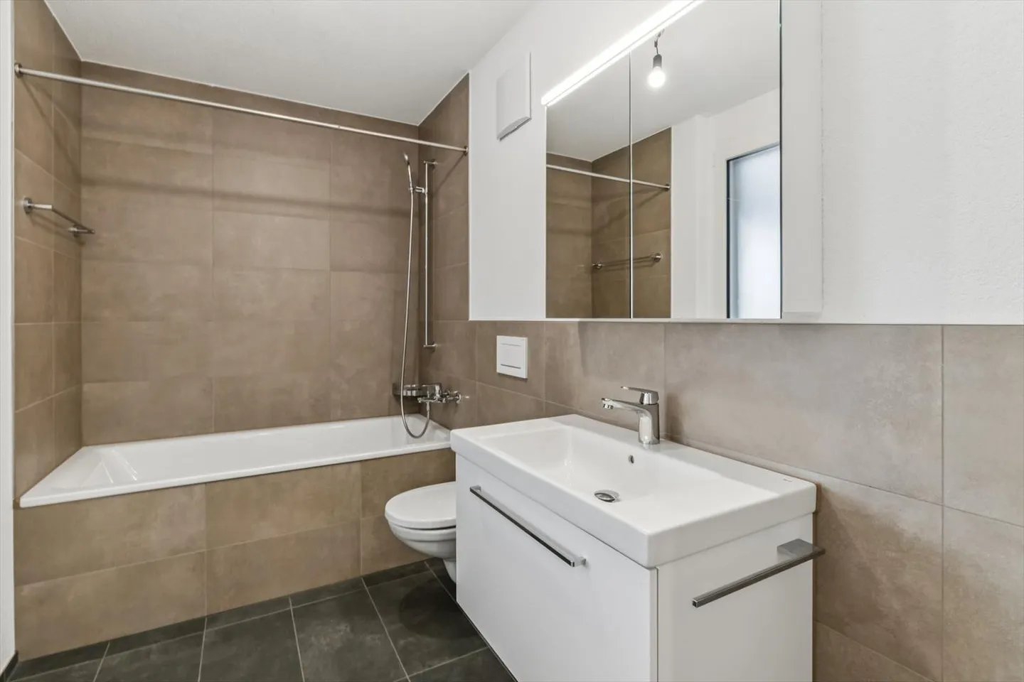 Superbe appartement en attique à louer ! - Photo 5 sur 12