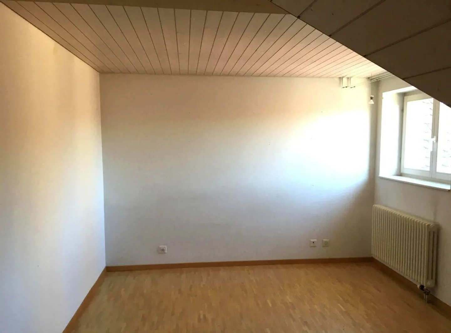 Charmante Maisonette con Balcone e Camino - Foto 6 di 8