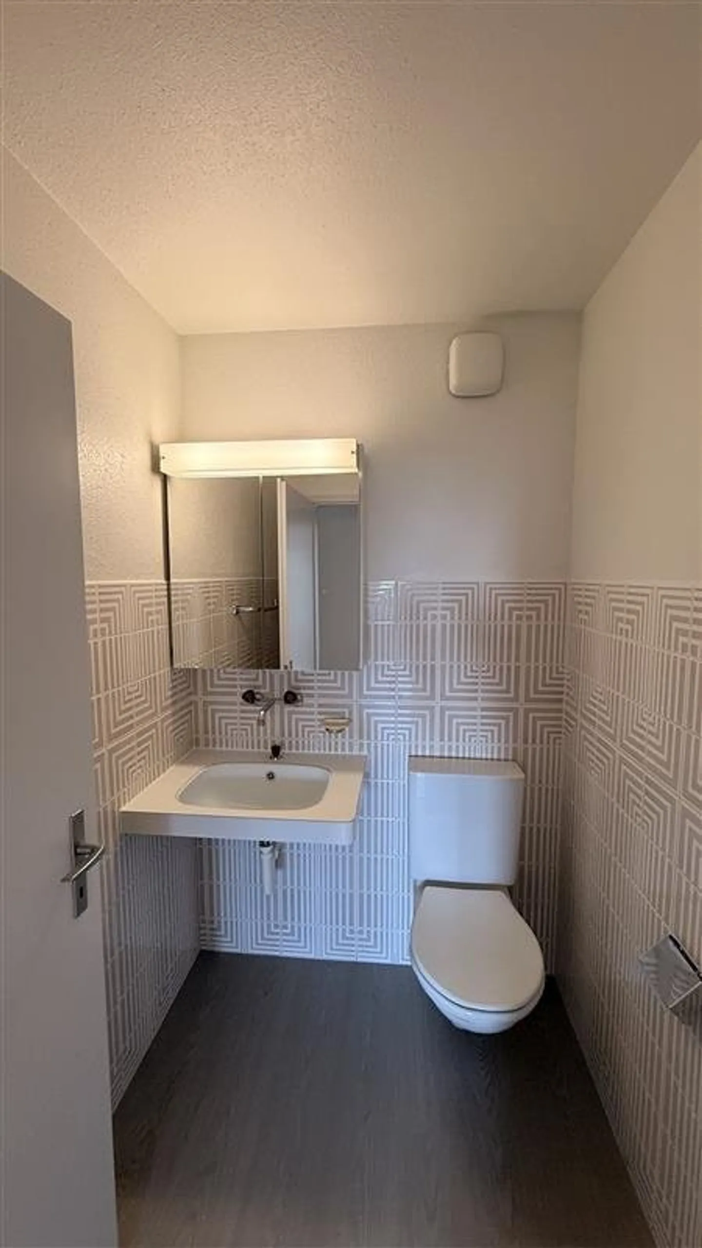 4.5 Room Apartment - Photo 3 of 11