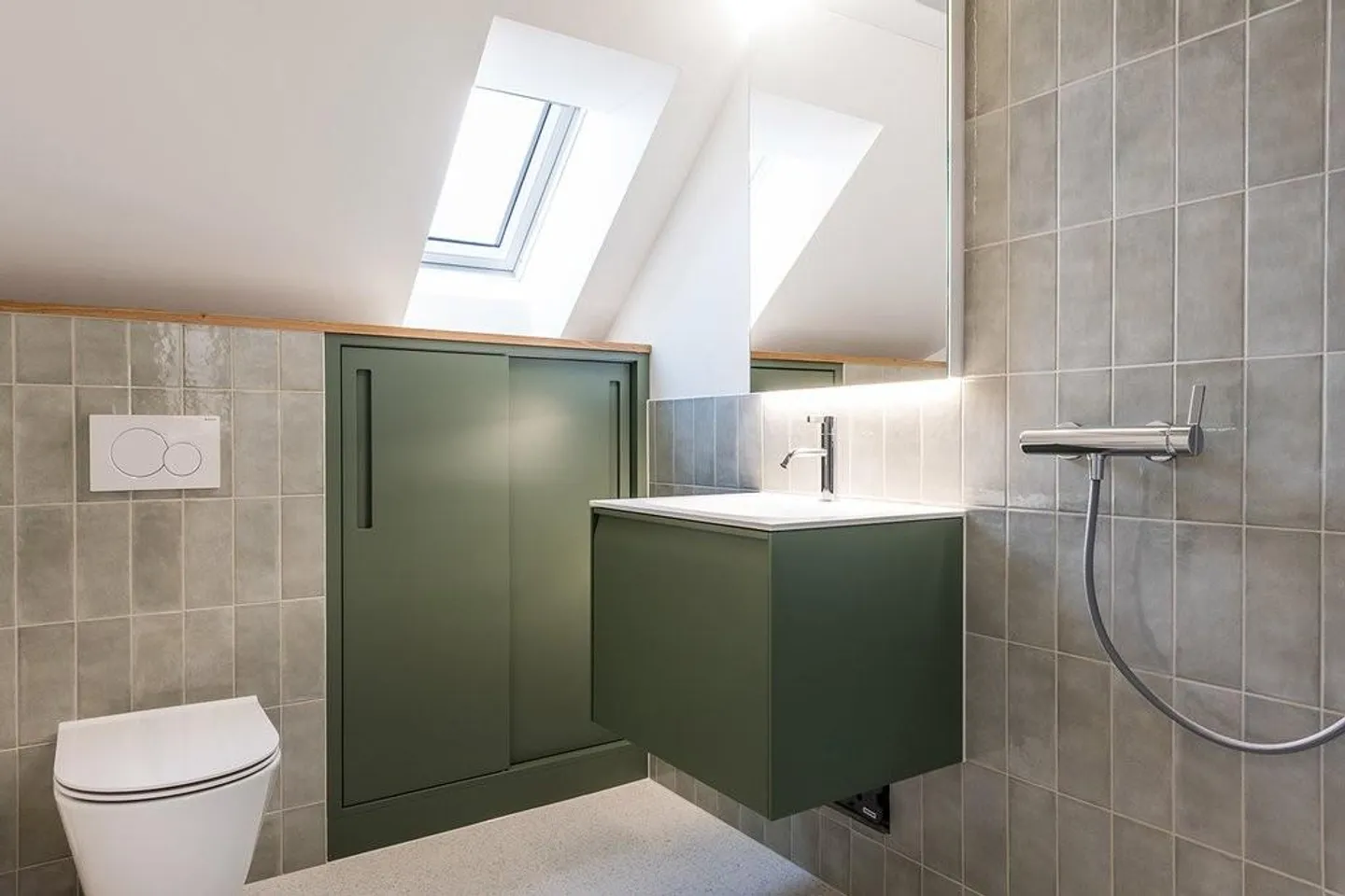 LOUER SANS CAUTION - Appartement en duplex lumineux au cœur de Zurich - Photo 9 sur 12