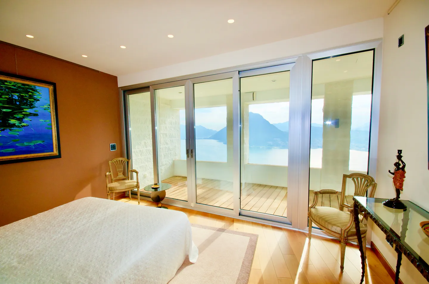 «Modernes Luxus-Duplex-Penthouse mit atemberaubendem Blick auf den Luganersee» - Foto 13 von 18