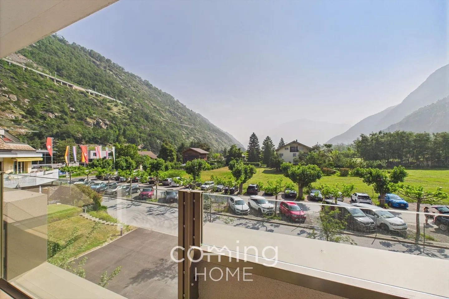 Stilvolle 3.5-Zimmerwohnung mit direktem Alpen-Freizeitgenuss - Foto 1 von 10